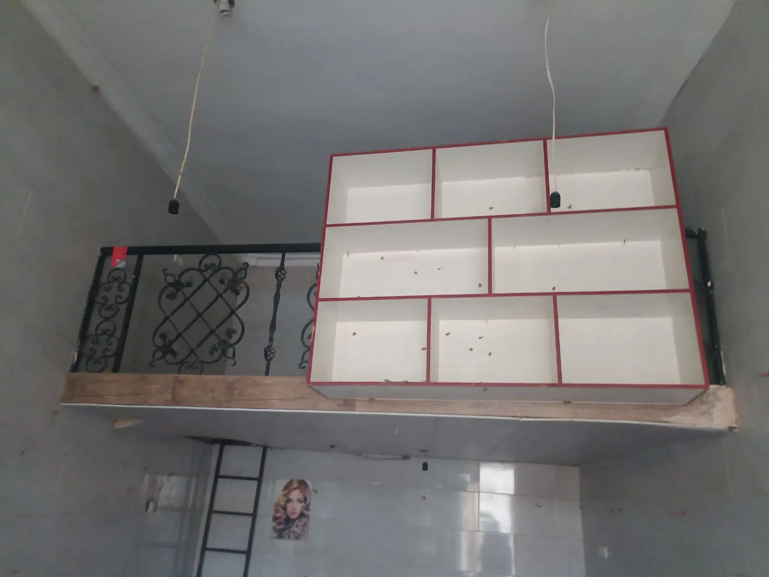 مغازه تجاری روبرو بازارچه+نیم طبقه