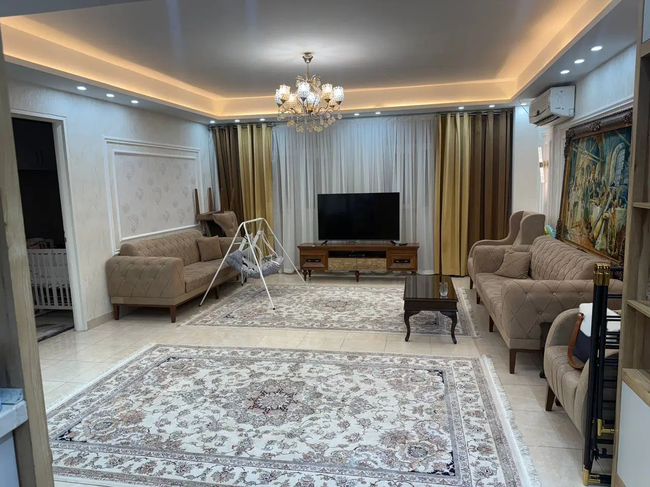آپارتمان حیاط دار دارایی ۳