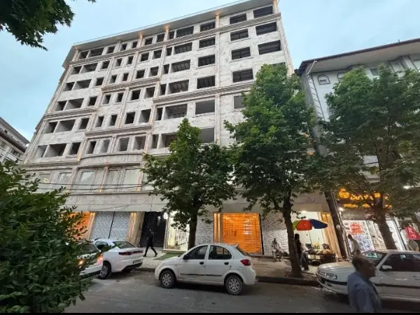فروش واحد نبش خیابان خرمشهر
