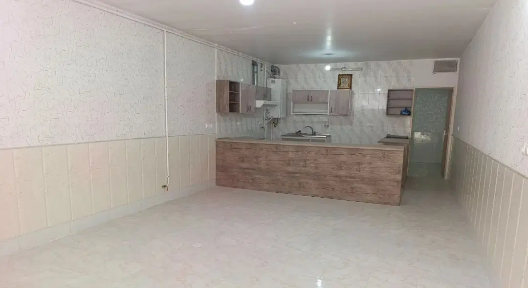 بدنبال زیرزمین و یک طبقه روش باهم هستم