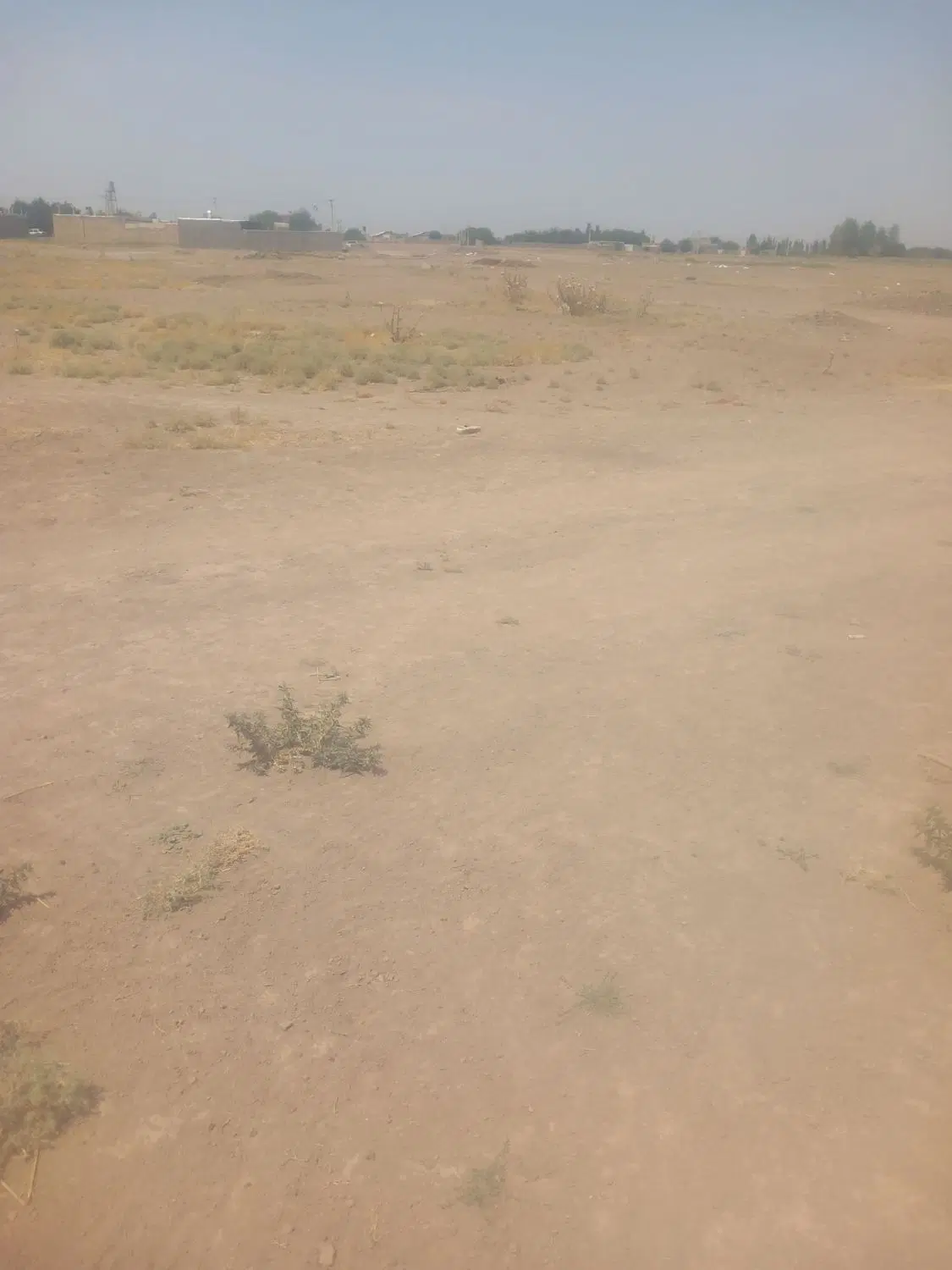 دو عدد زمین مسکونی در قمیک بزرگ