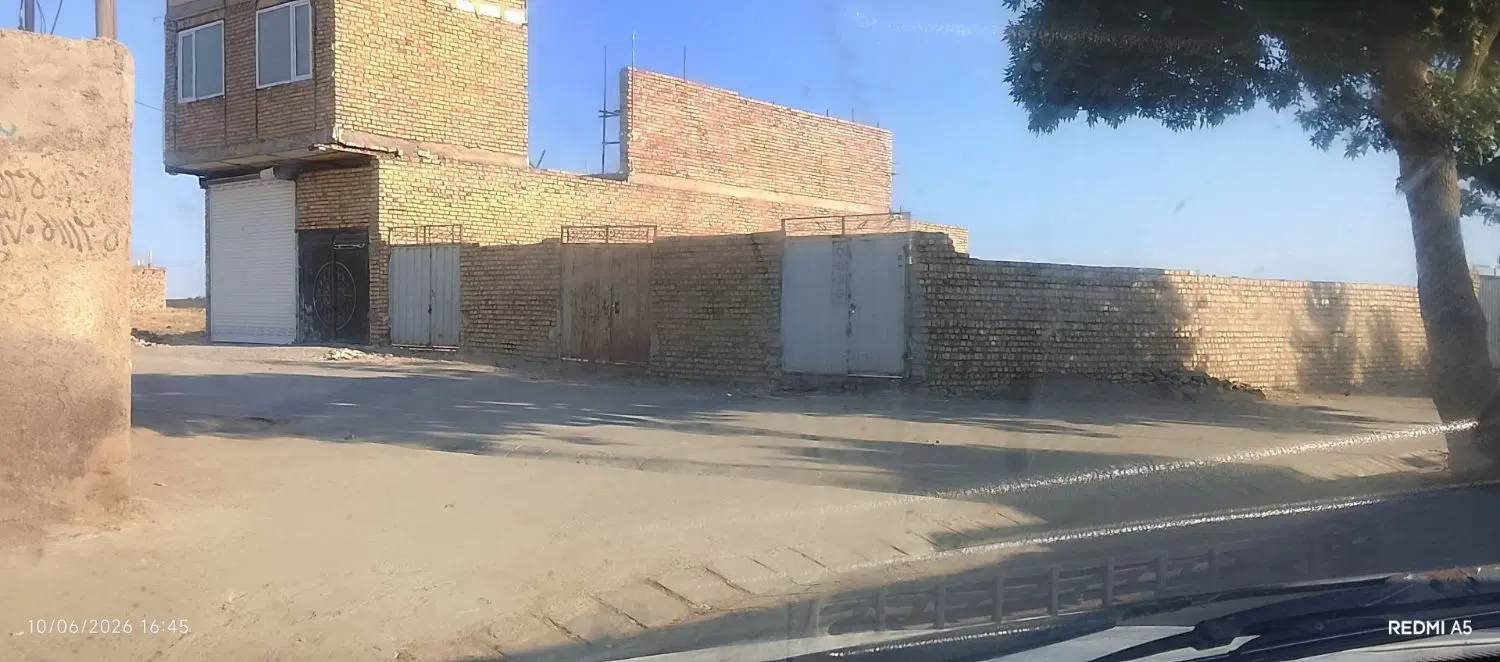 زمین نیمه ساز بکاول
