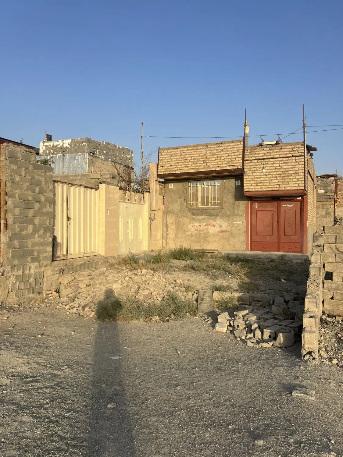زمین داخل بافت،۲۰۰ متر مدارک معتبر