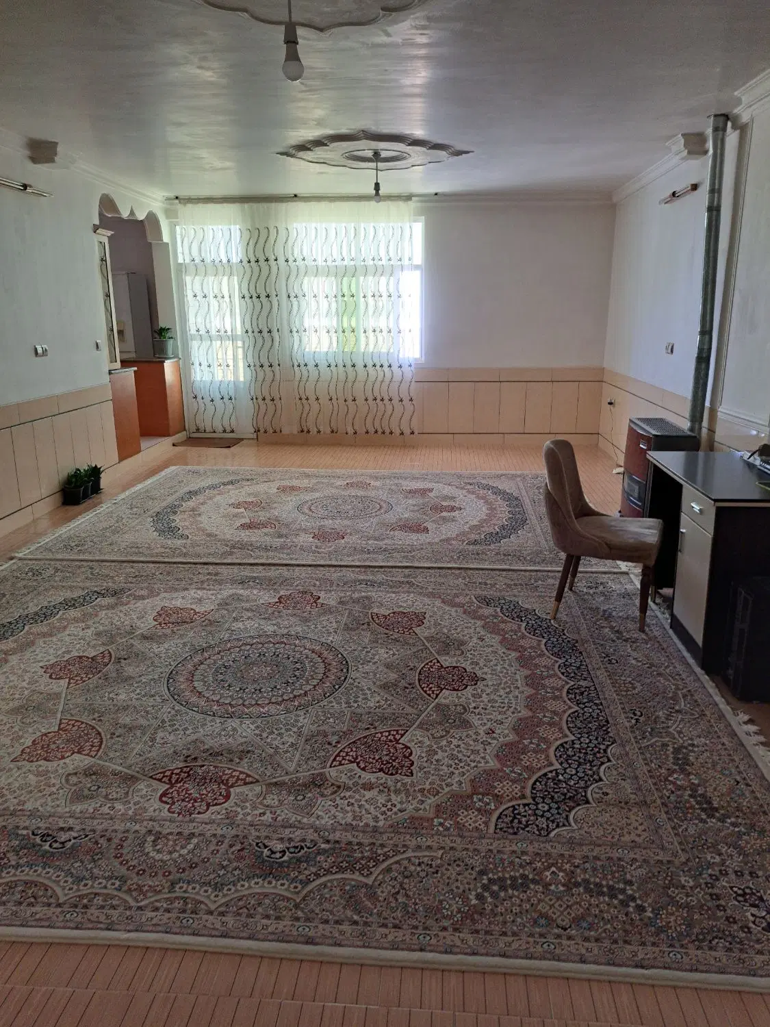 رهن خانه ویلایی طبقه اول(قابل تبدیل)