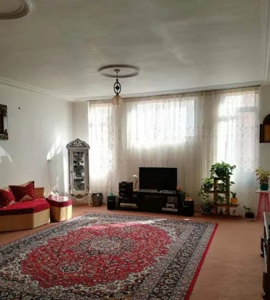 رهن خانه مسکونی پیون