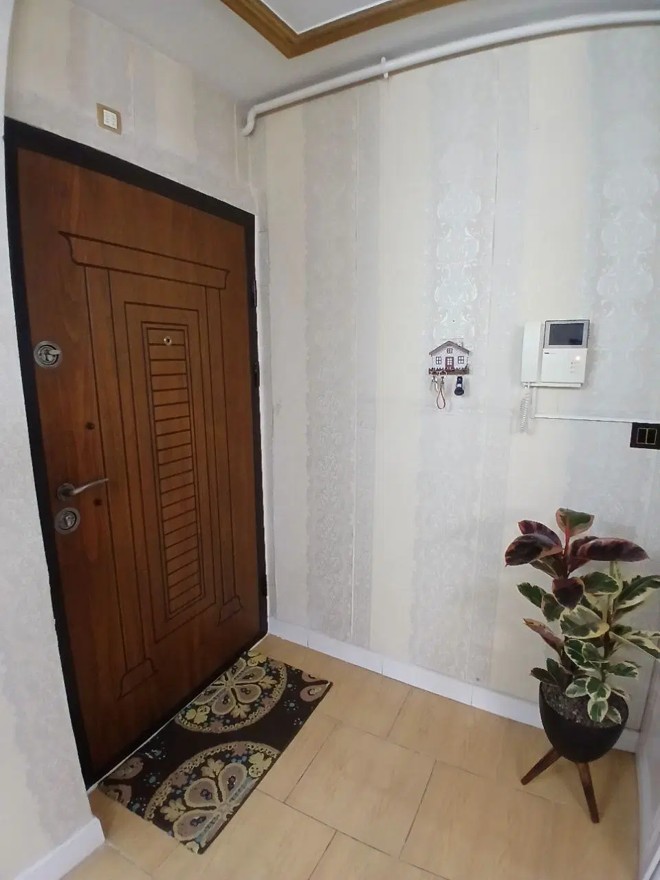 آپارتمان ۸۴ متری شهرک قدس