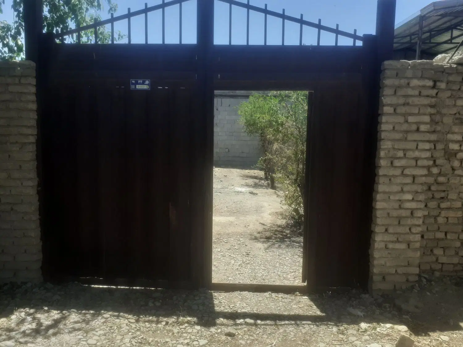 باغچه نقلی به مساحت ۲۱۵ متر واقع در عباس آباد لرنی