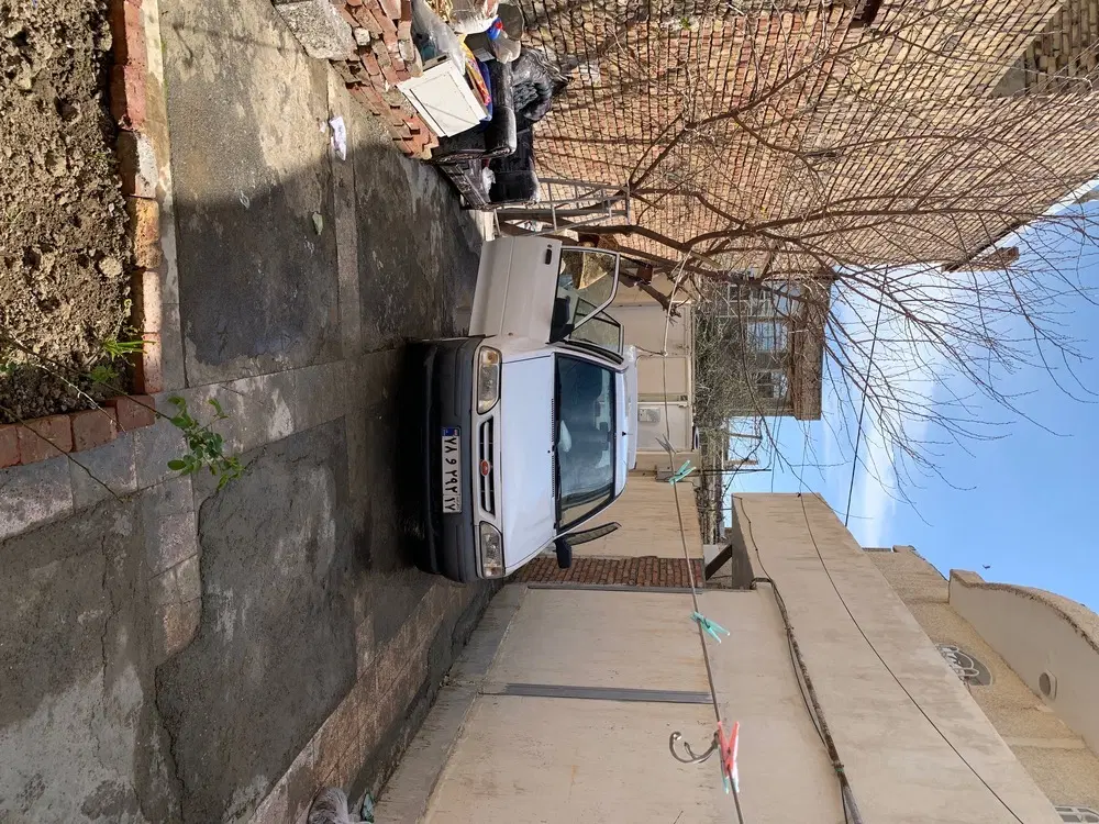 منزل مسکونی ۳۵۰ متری خیابان علی بومی
