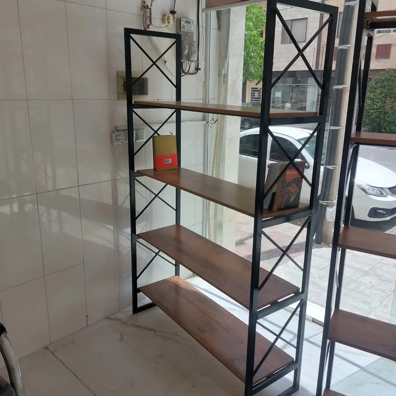 مغازه ۲۰ متری خیابان ظفر