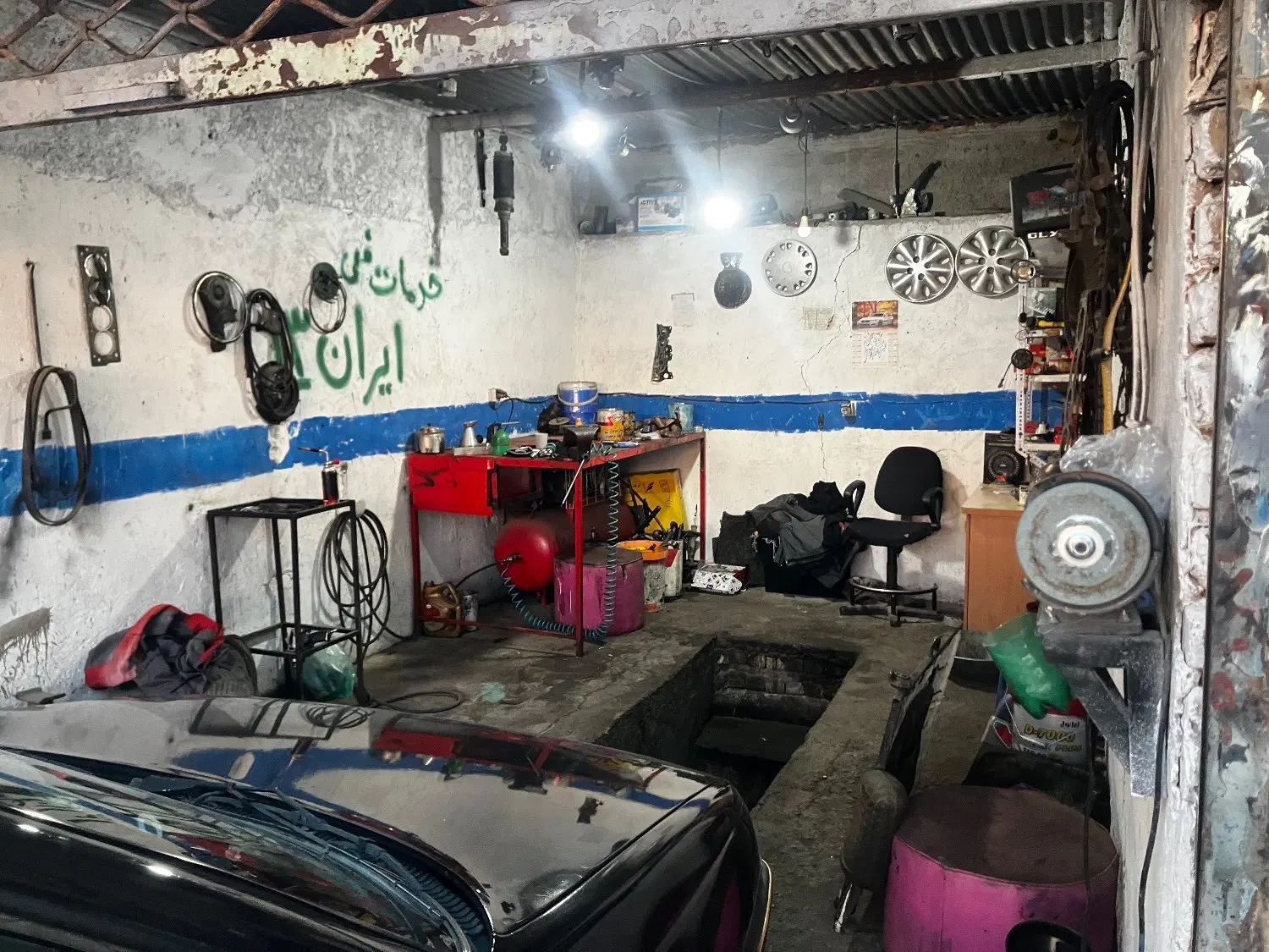 اجاره مغازه داخل گاراژ بر خیابان ارغوانیه
