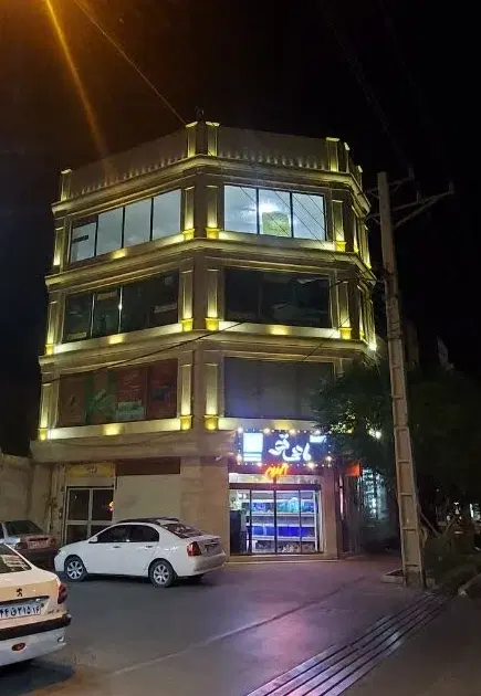 واحد تجاری سه بر، صد متری،تک واحدی فول امکانات