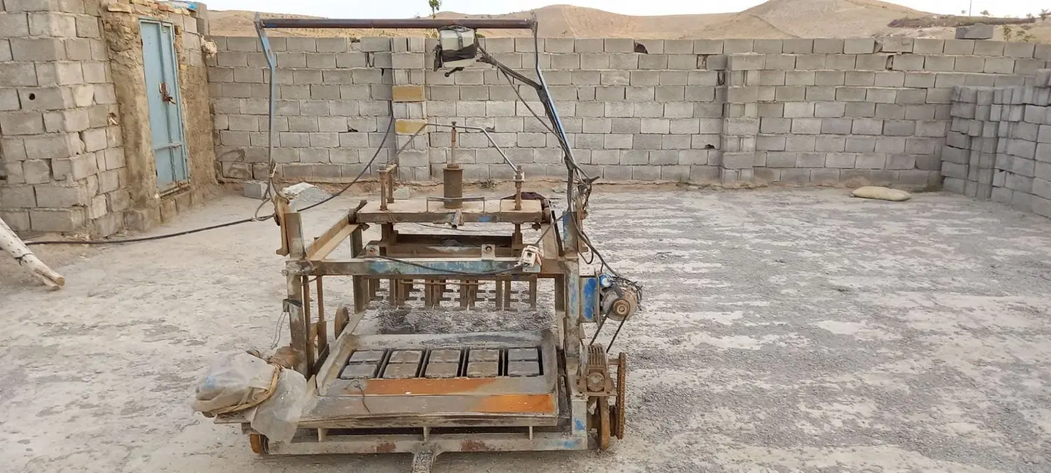 حصار کارگاه 220 متر
