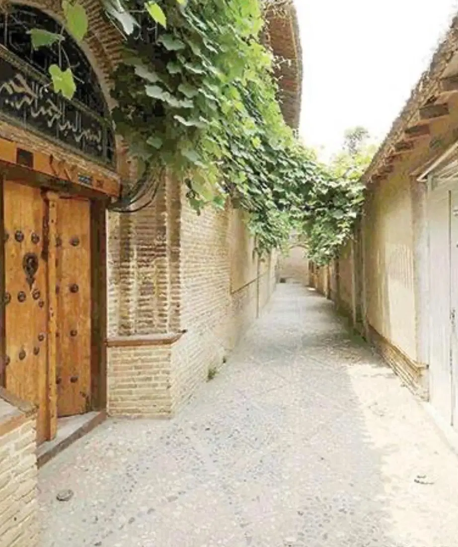 فروش آپارتمان دو طبقه ابتدای بلوار چویل