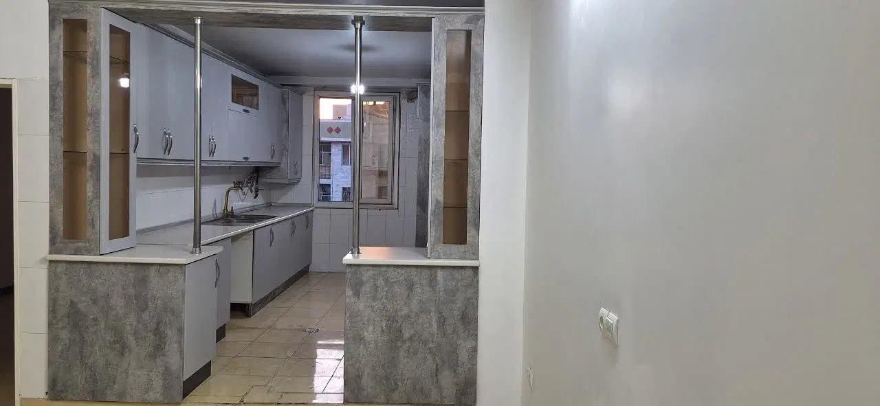 آپارتمان ۸۱ متری تکواحدی در باغنرده