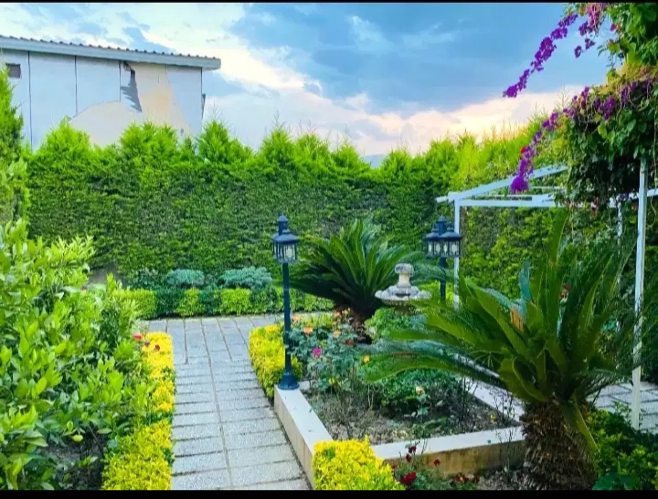 نمارومی باغچه ۳خواب مستر*شهرکی سندار*گیت نگهبانی