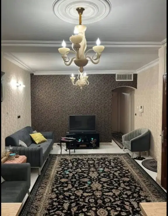 70 متر * بالای همکف * چنگیزی گلشن * مسکن هـشـت