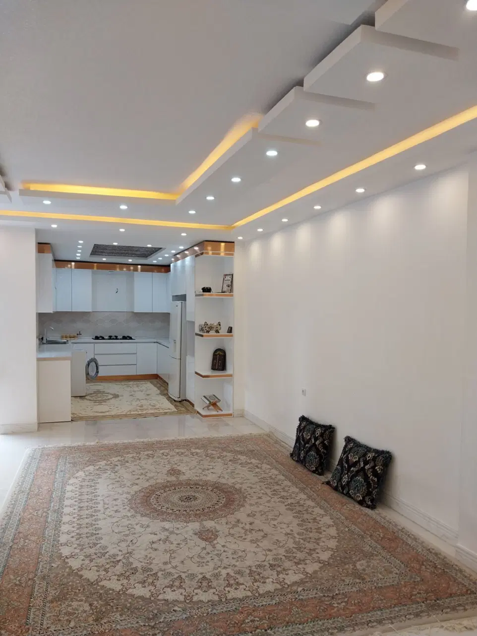فروش یکپارچه دوواحدی آپارتمانی تنگک دلیران ۲۳