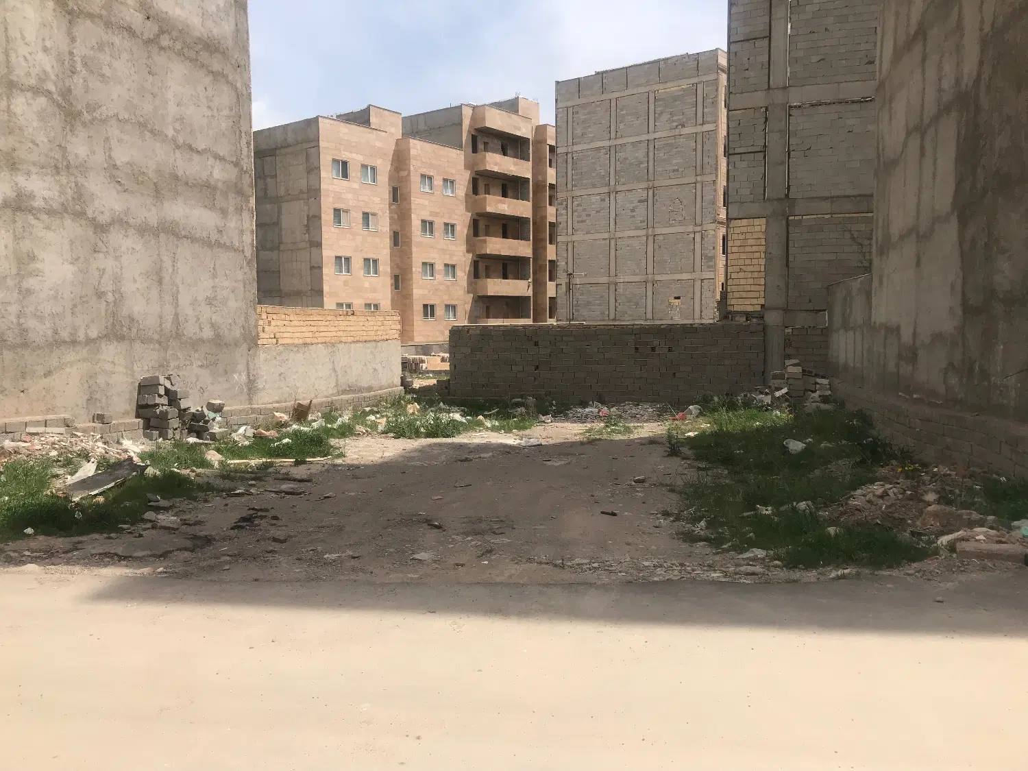 زمین سرعین