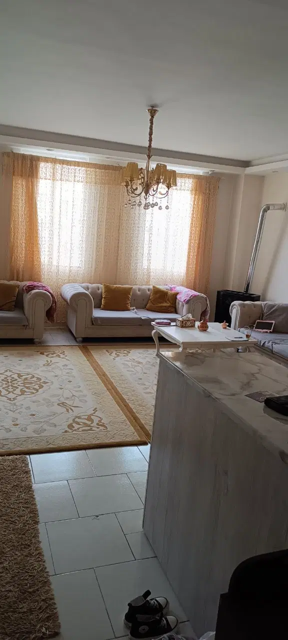 87متر دو خواب _فول امکانات