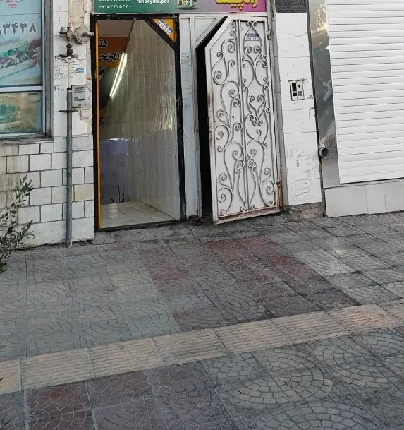 اجاره مغازه ۴۵ متری خیابان معلم