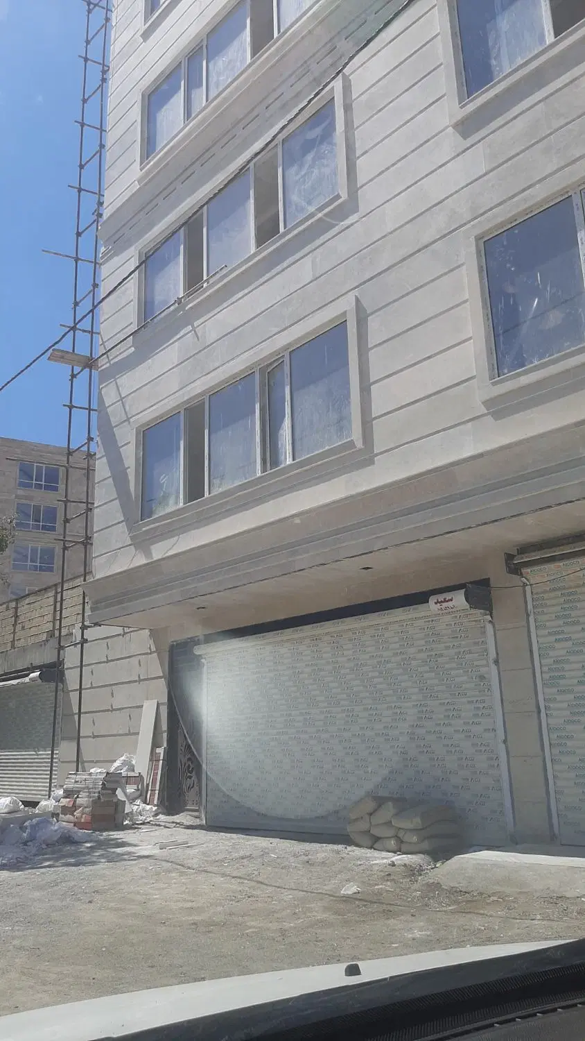 آپارتمان ۱۱۵ متری خشک