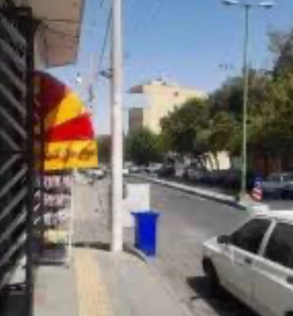 فروش مغازه ۲۲متری سه راه قائم امتداد احمدی نو