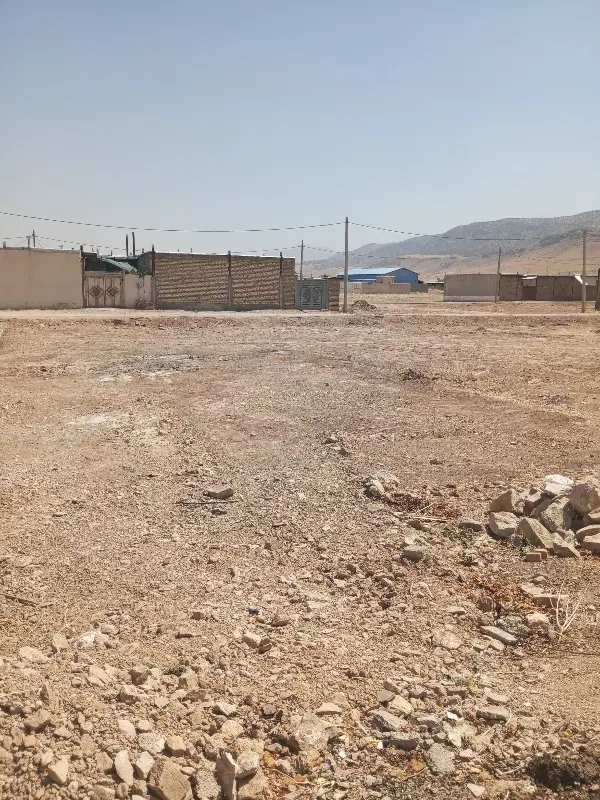 زمین مسکونی