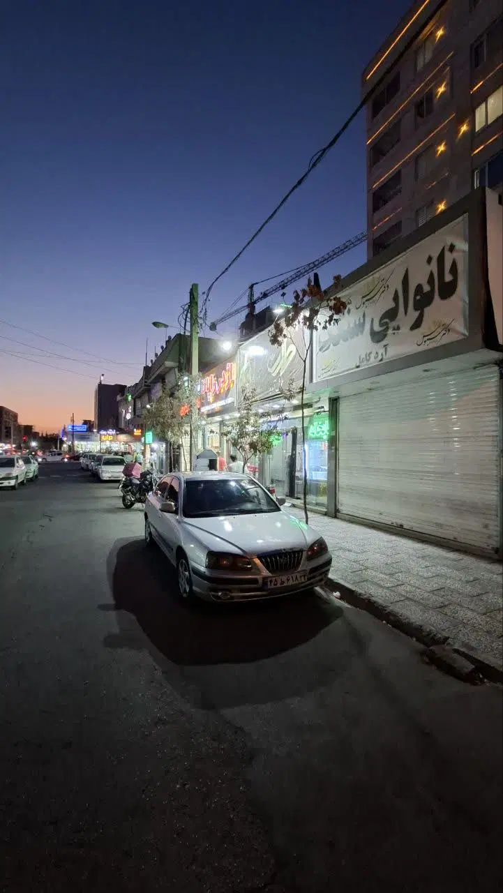 ۴۸ متر مغازه تجاری همراه ۴۸ متر انبار