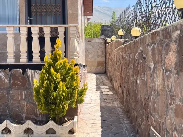 باغ ویلا 350 متری چنار شرق