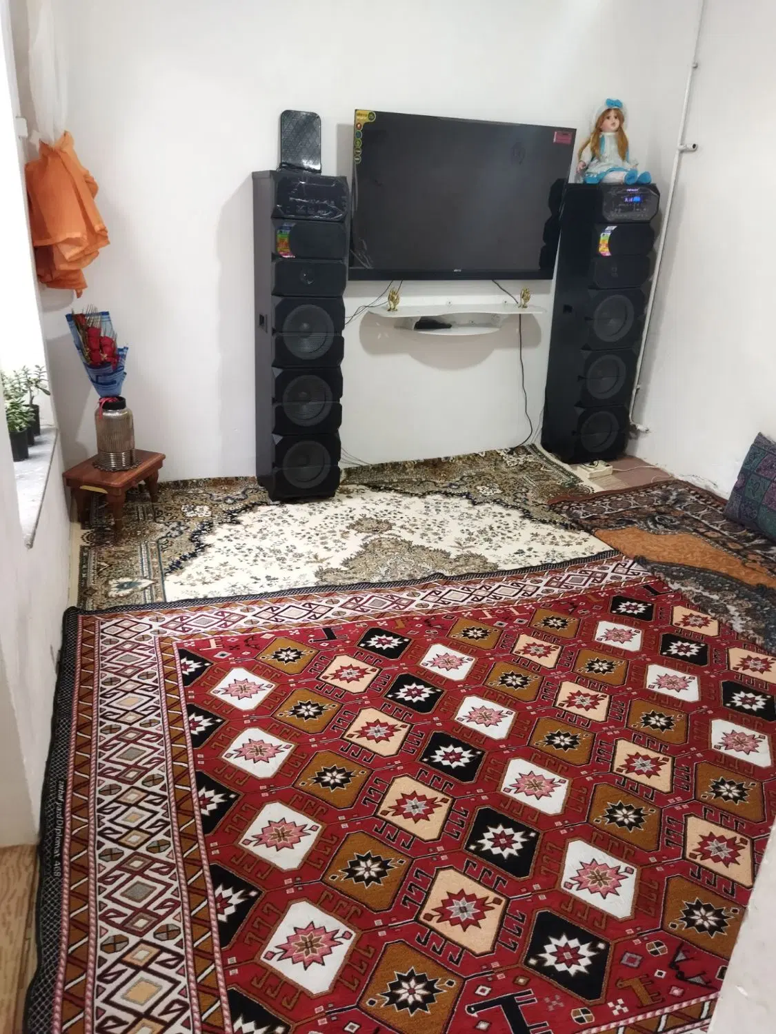 حیاط ۵۰متری