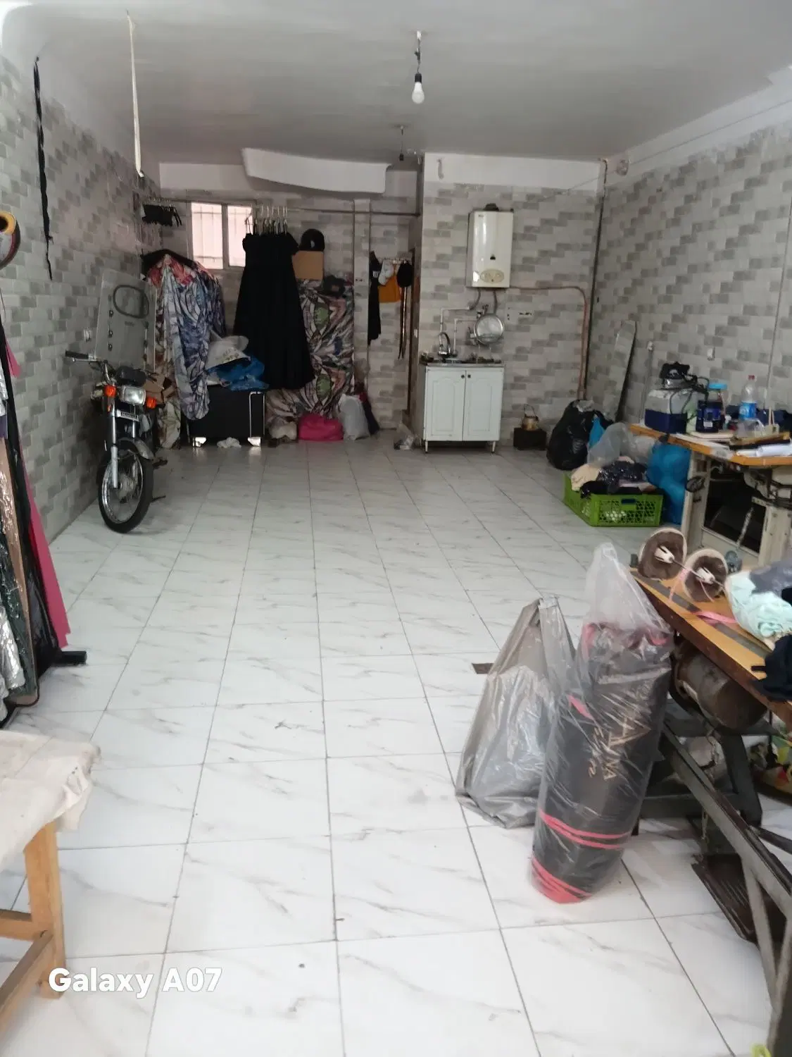 کارگاه ۶۰ متری شهرک احمدیه
