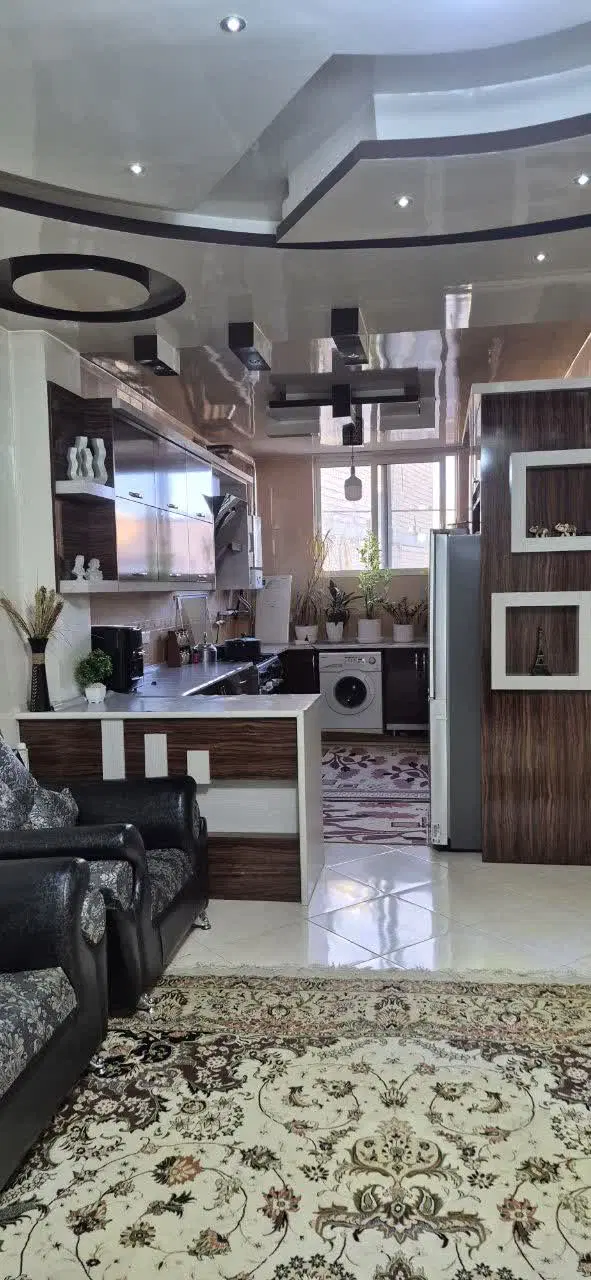منزل ۳طبقه