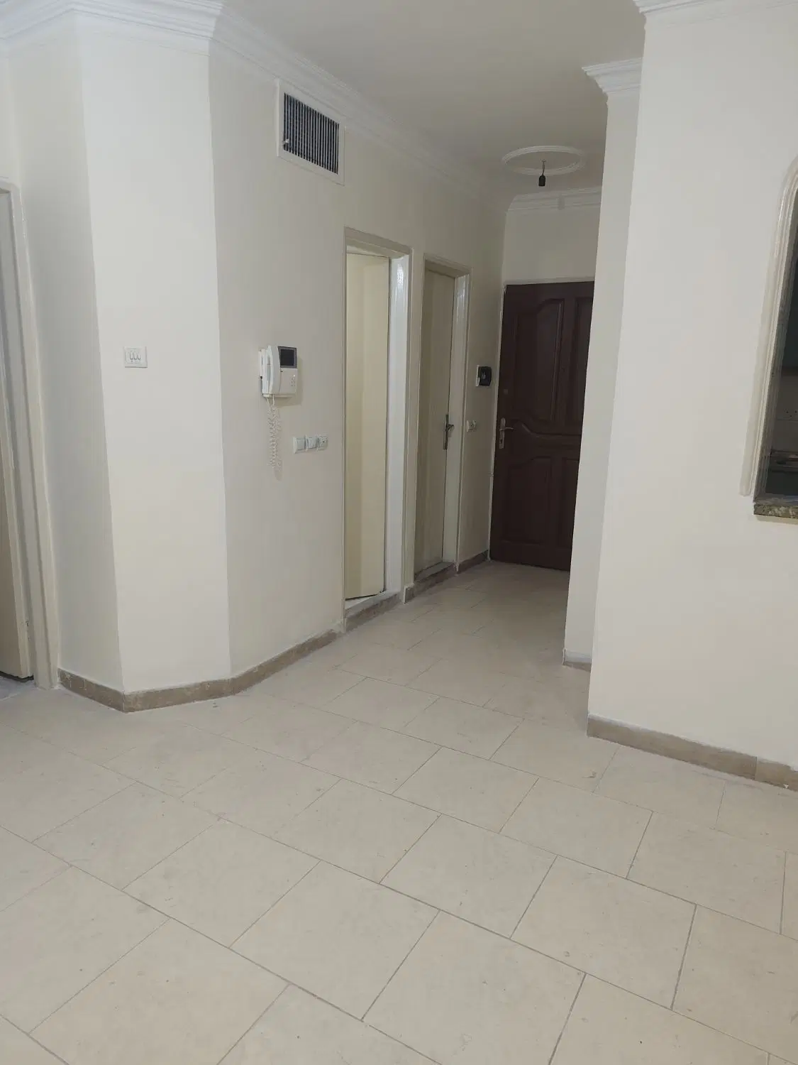 فروش آپارتمان۵۸ متری تکخوابه با پارکینگ و انباری