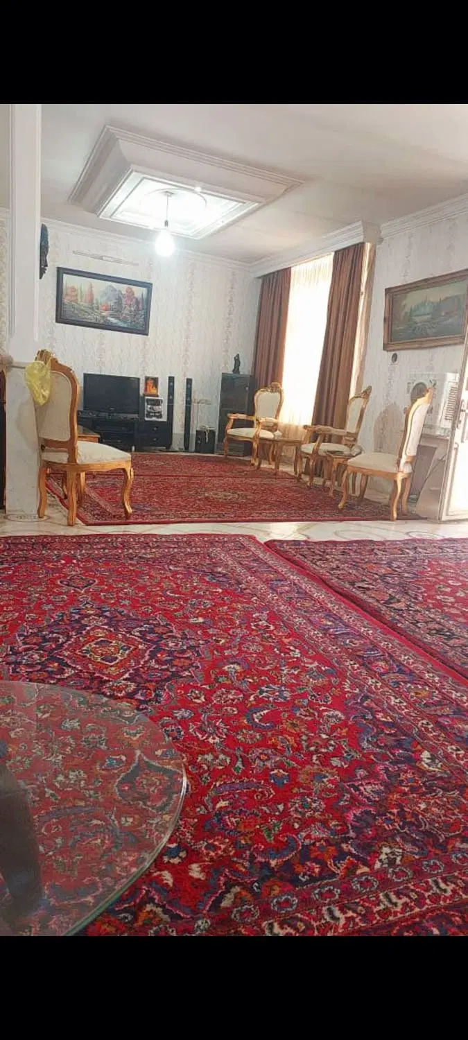 ملک ویلایی ۲۰۰ متری