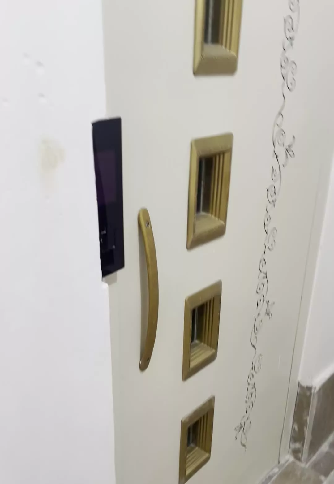 ۱۳۵ متری صفر جانباز ۱۳