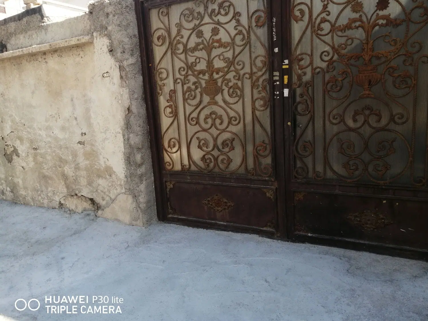 خونه زمینی 170 متر