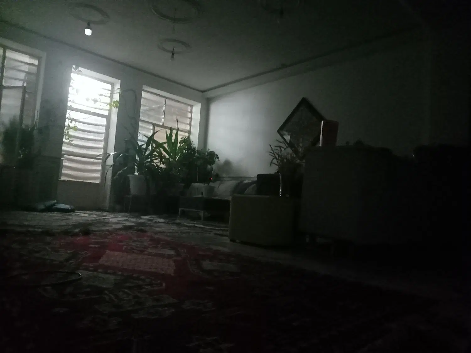 خانه‌ اجاره ای الله آباد خیابان بعثت