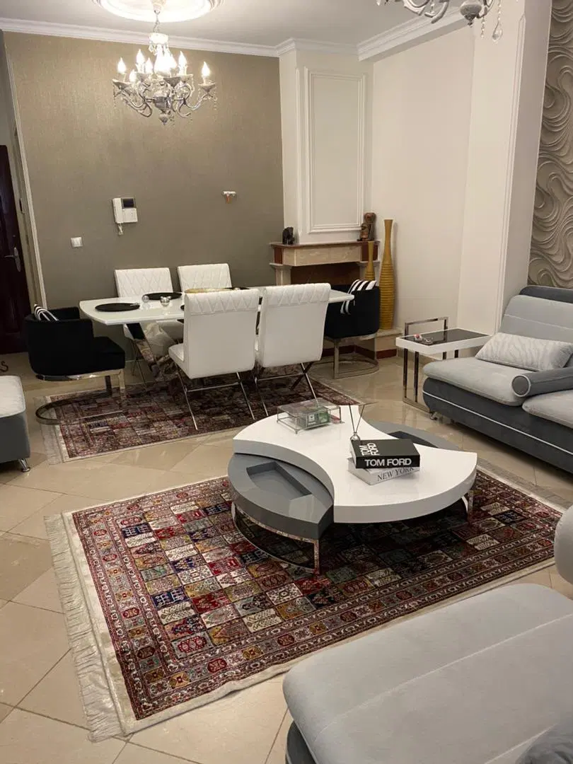۶۵ متر تکخواب آسانسور انباری