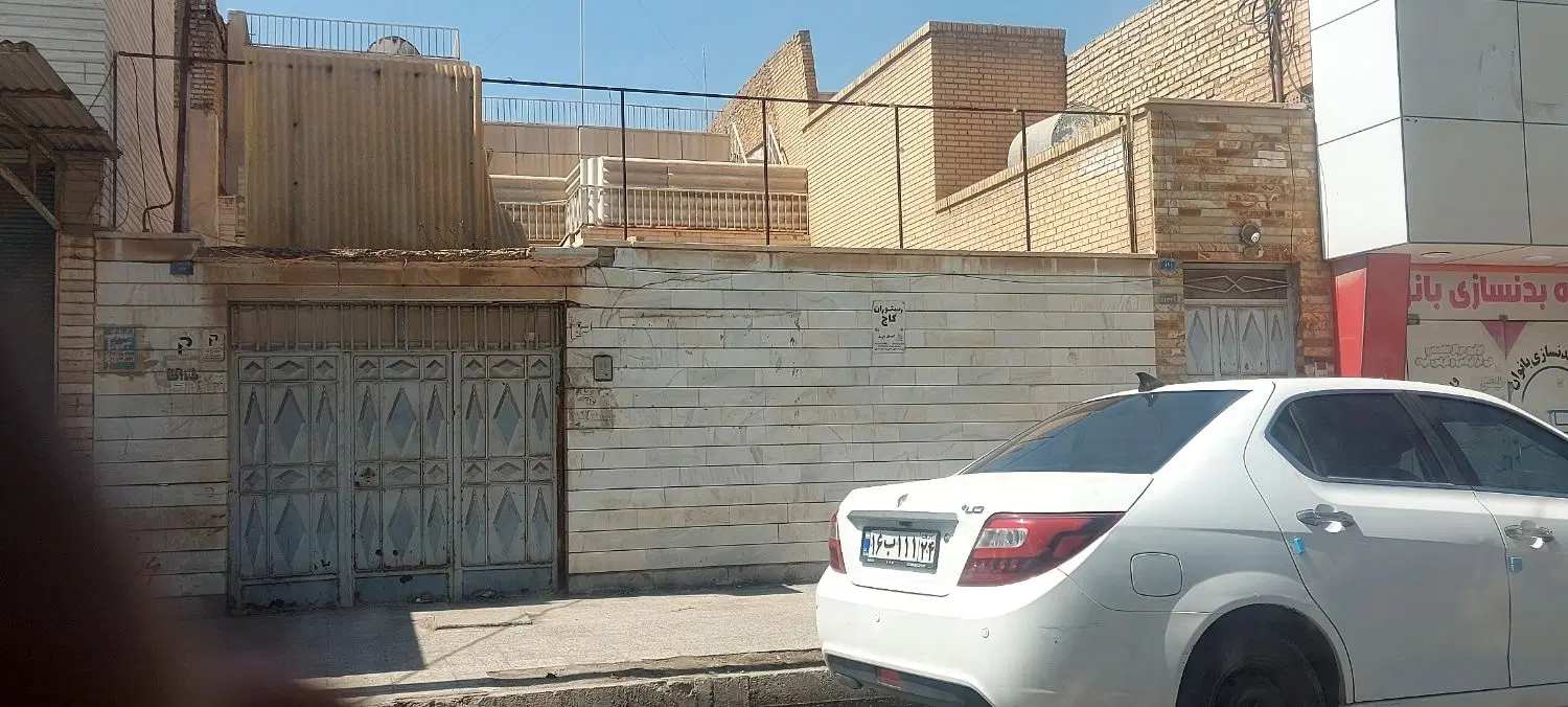ملک مسکونی فرعی ۱۳ احمداباد