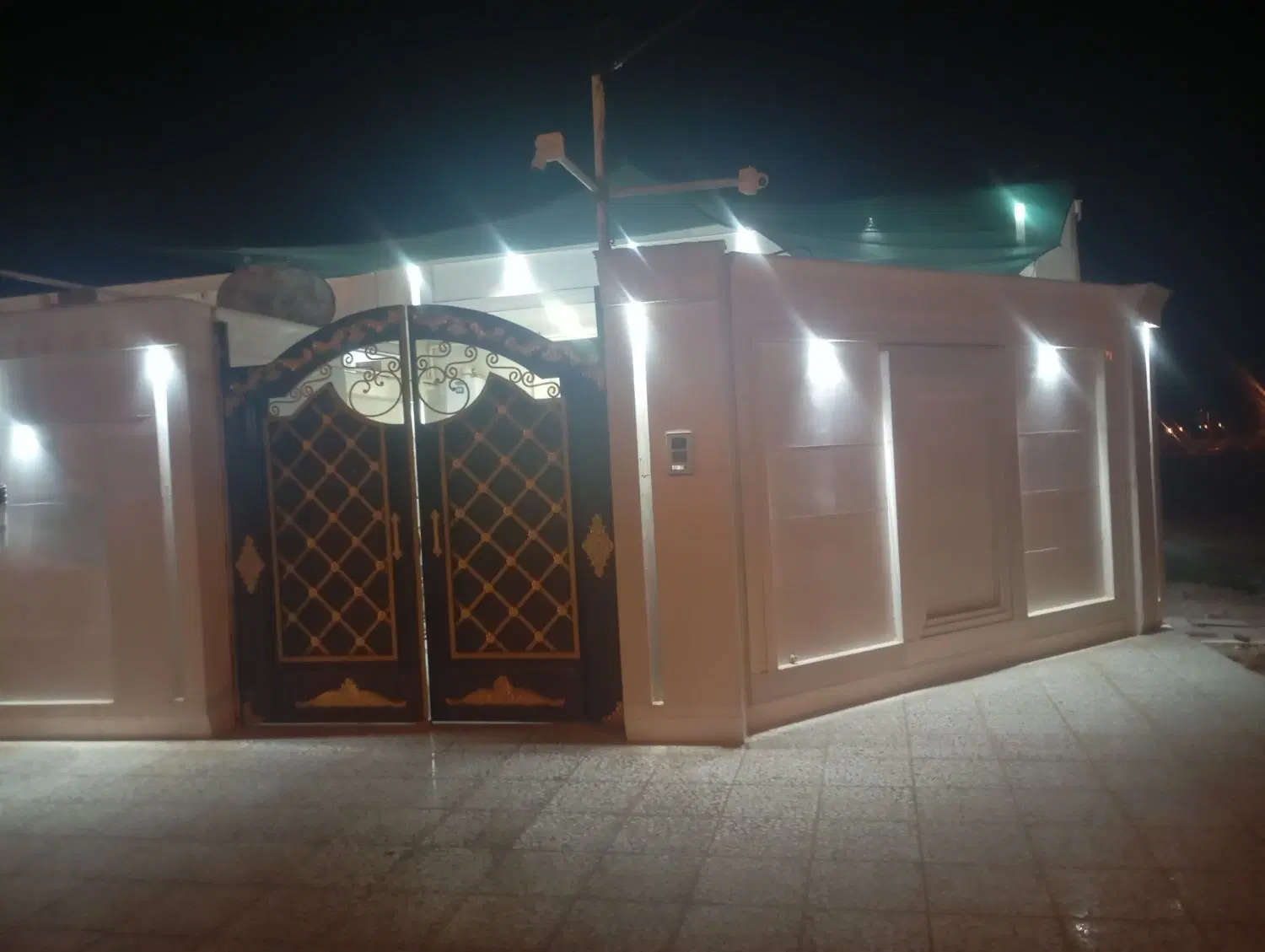 فروش خانه ویلایی در سردشت