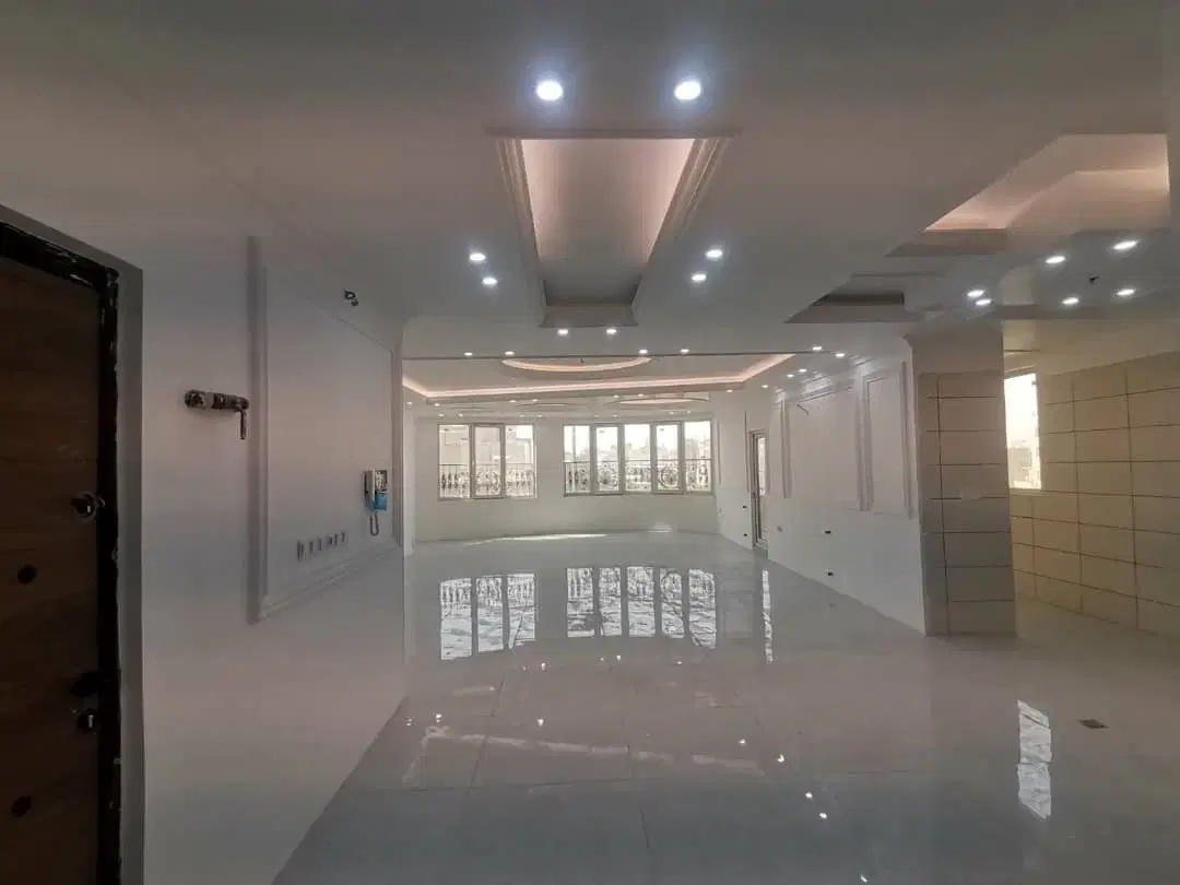 ۱۹۱متر(۱۶۱بنای واحد و۹۰متر حیاط که ۱_۳حساب میشه)