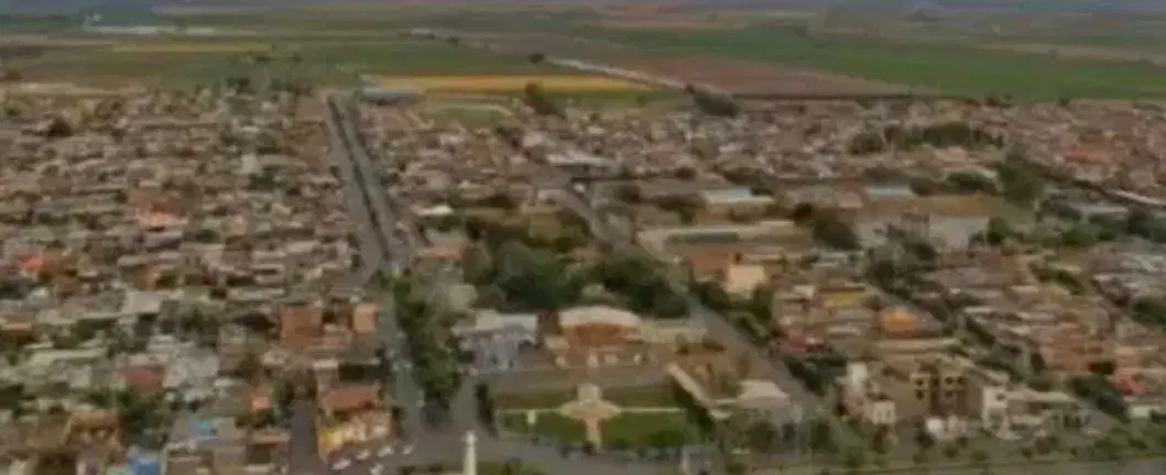 زمین بر خیابان مطهری(پادگان)دوکله