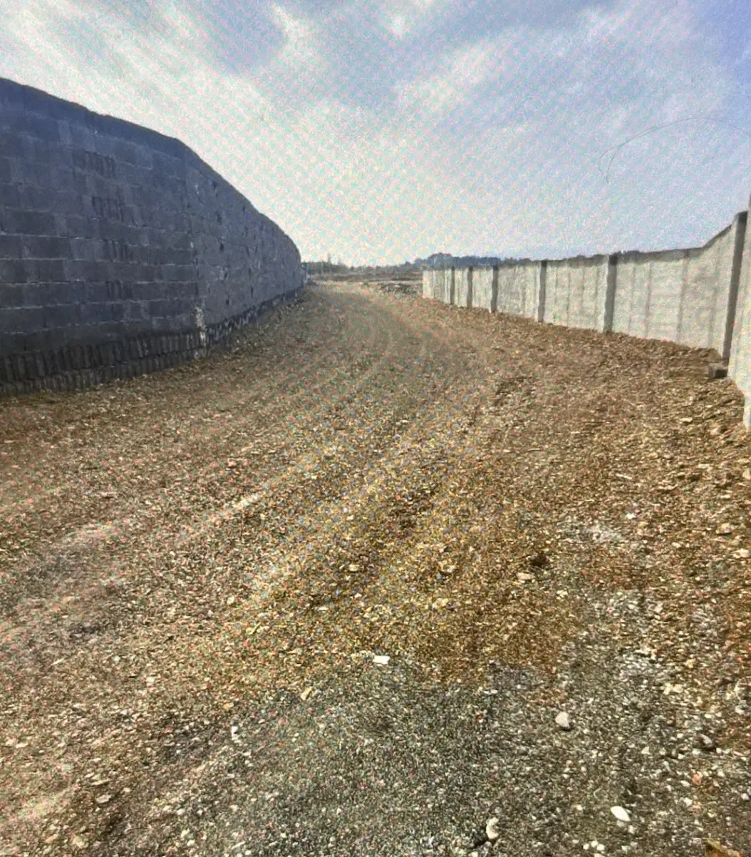 اجاره چهاردیواری ۱۳۰۰ متری