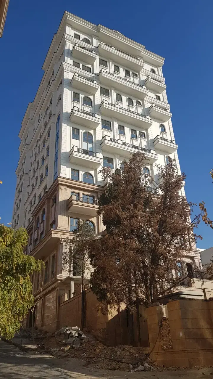 واحد لاکچری در برج باغ پرادا