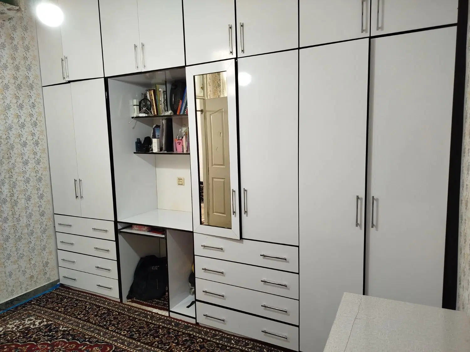 خانه ویلایی ماشین رو