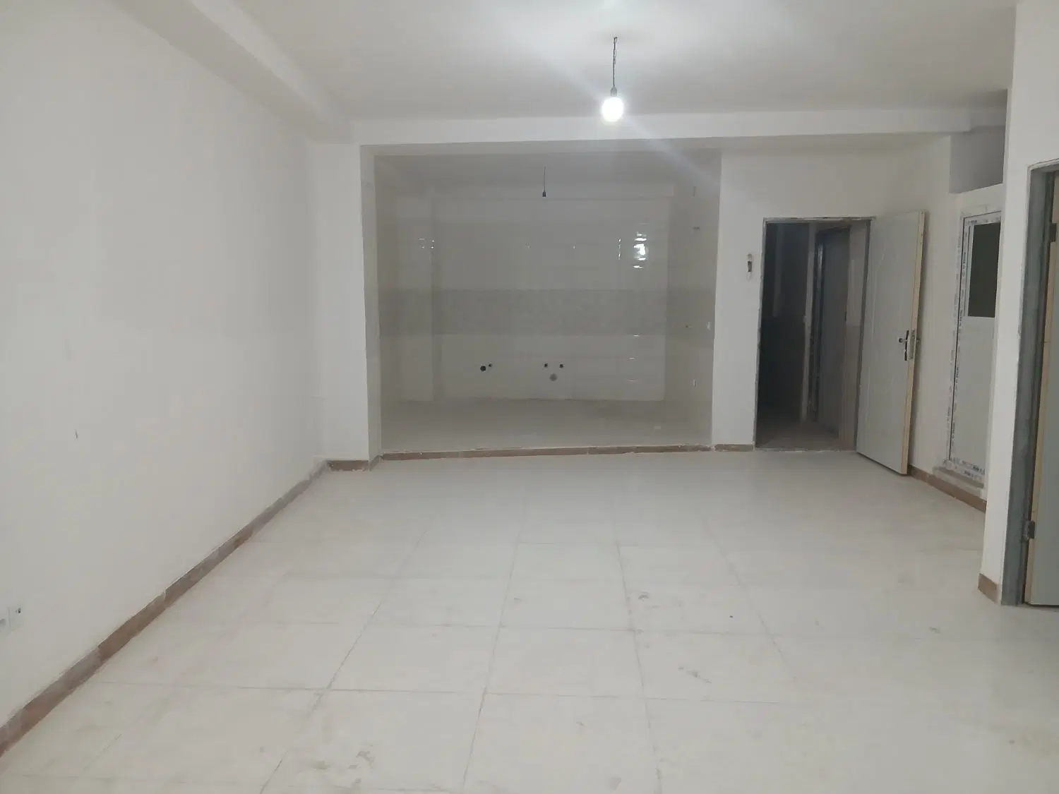 واحد اپارتمان ۸۰ متری کلید نخورده