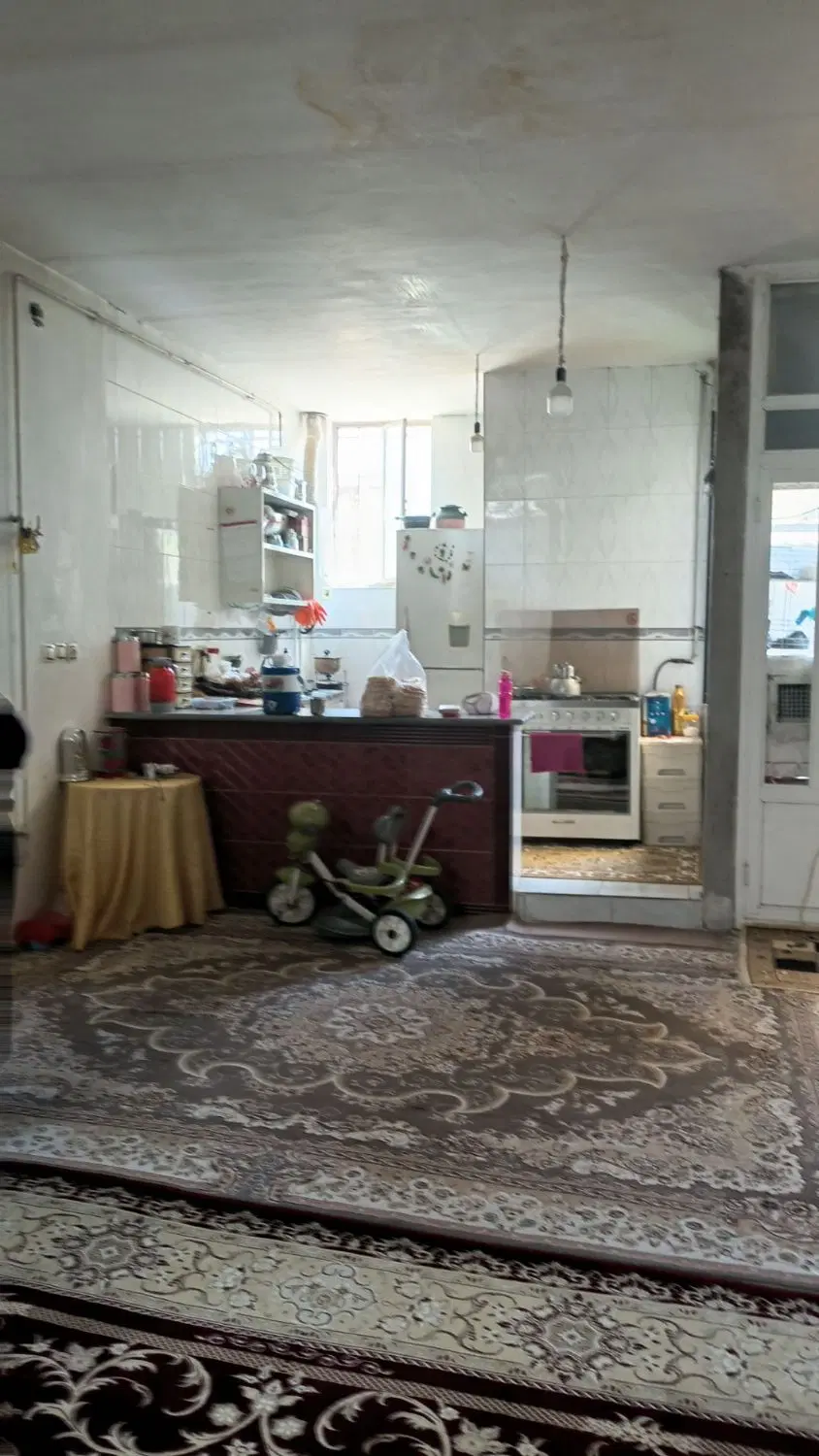 خانه 60متری کرناچی بغل پارک