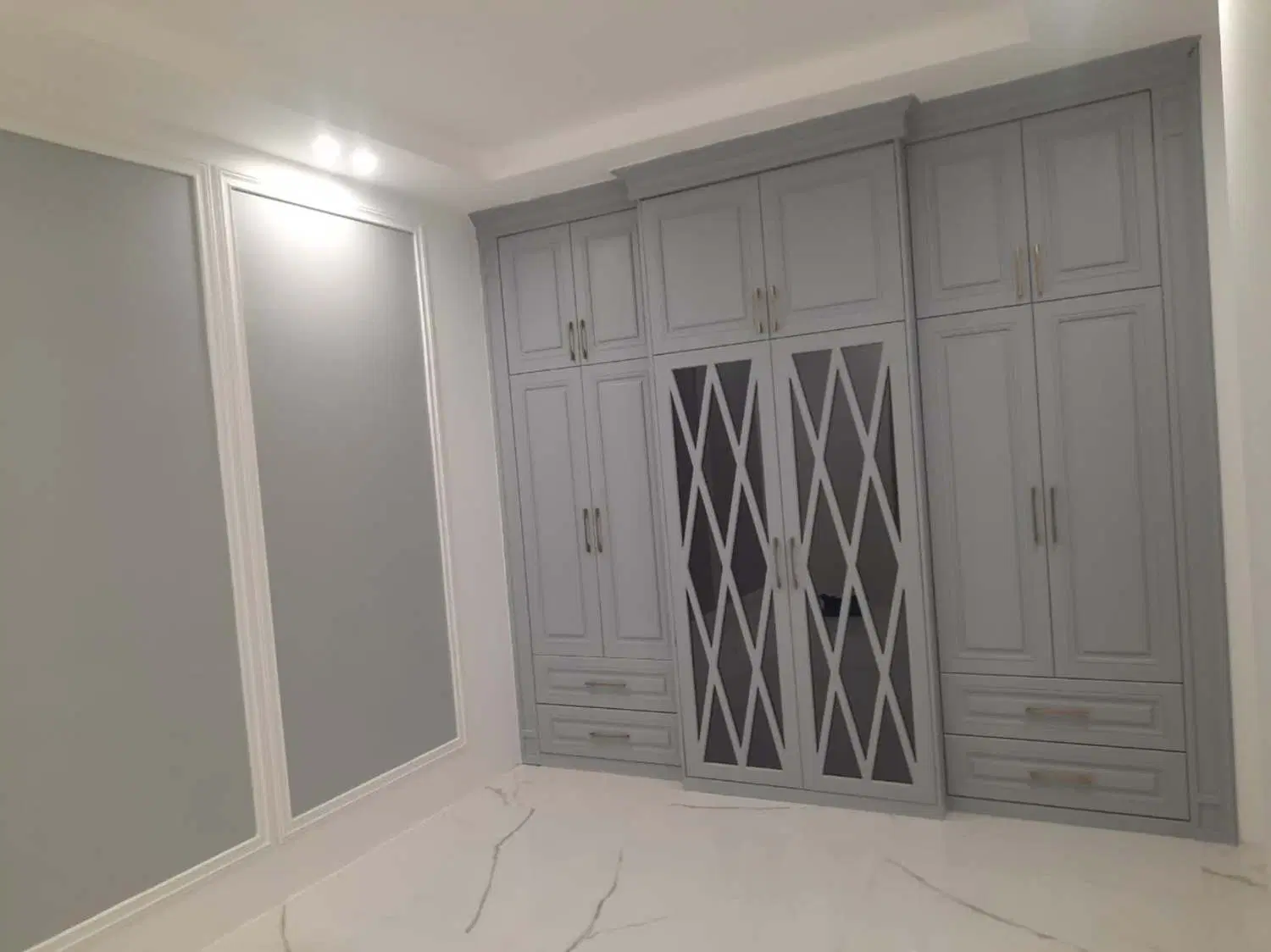 خواهان مشارکت در ساخت منطقه 12