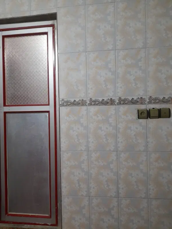 یک واحد طبقه ی سوم