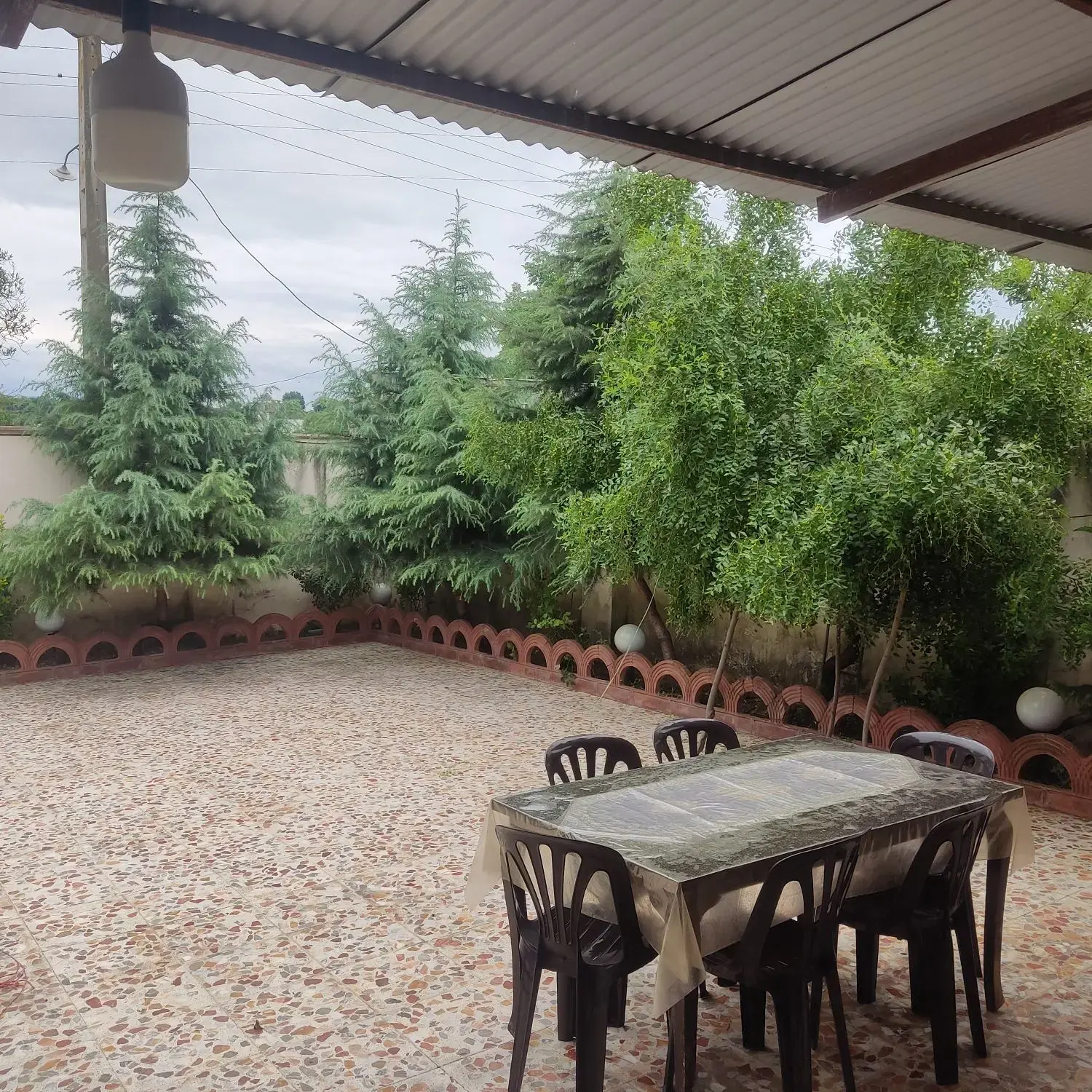 فروش خونه ویلایی و باغ